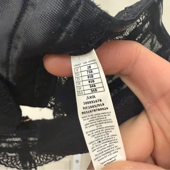 Intimissimmi Elegant Black Lace Bralette size 34B - Picture 4 of 4